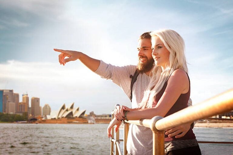 what-can-couples-do-in-sydney