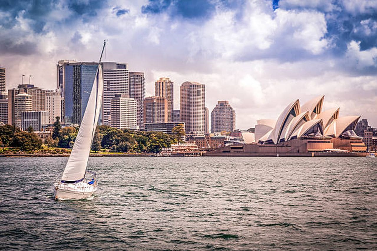 What To Expect If You're Moving To Sydney Australia